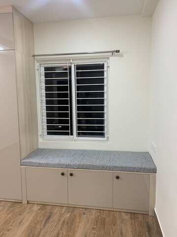 Furnished Amenities in 3 BHK Apartment at Brigade Citadel, Moti Nagar – for Rent