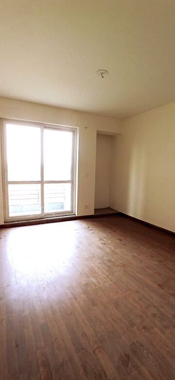 Room in 2 BHK Apartment at Adore Happy Homes, Sector 86 – for Sale