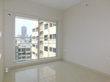Room in 2 BHK Apartment at Sugee Atharva, Prabhadevi – for Sale