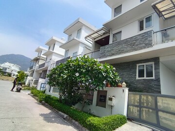  Plot – Exterior View View at Dehradun Cantt - for Sale