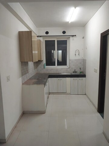 Building Lobby in 3 BHK Independent House at BPTP Parkland Pride, Sector 77 – for Sale