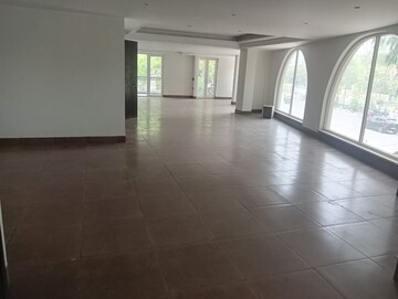 Commercial Showroom 2553 Sq.Ft. For Resale in Kasia Kushinagar  7197023