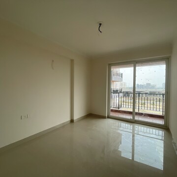 Room in 3 BHK Apartment at Cosmos Express 99, Gopalpur – for Sale