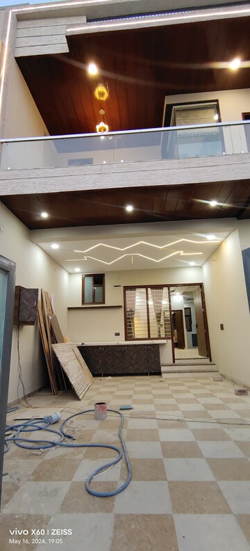 Building Lobby in 4 BHK Villa at Kalwar Road – for Sale