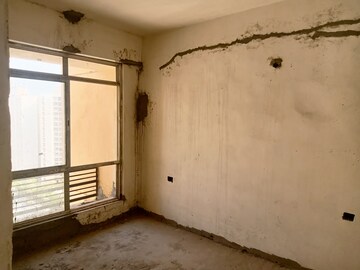 Room in 4 BHK Apartment at Jaypee Greens The Orchards, Sector 131 – for Sale