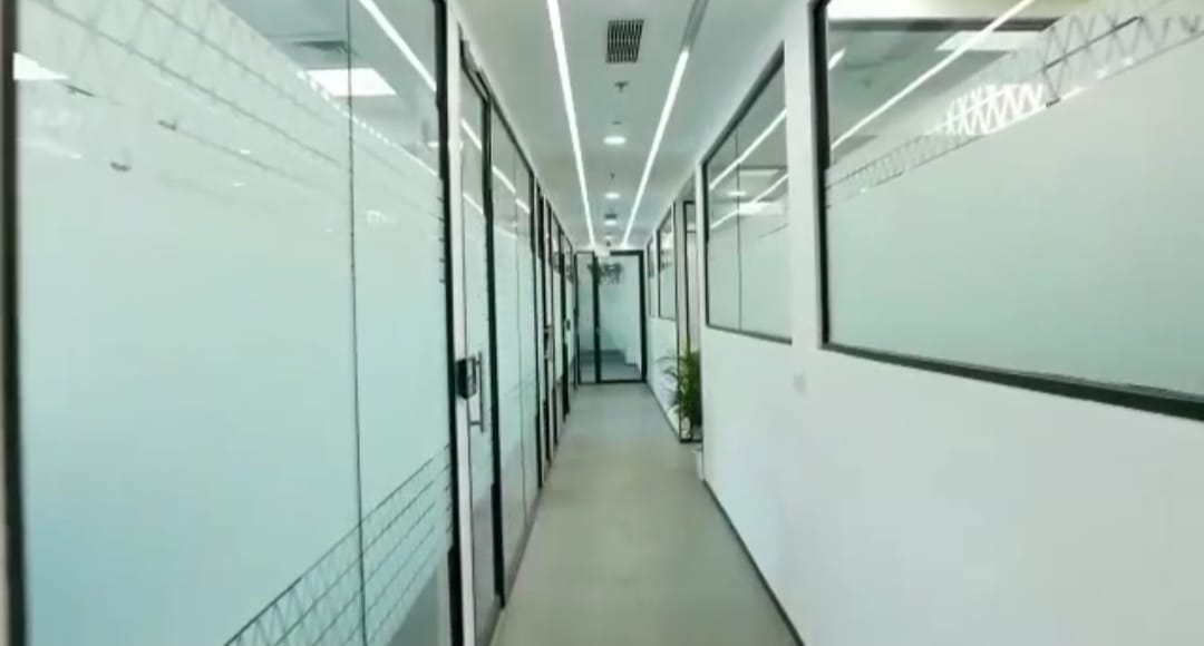 Commercial Office Space 650 Sq.Ft. For Resale in Sector 90 Noida  7197912