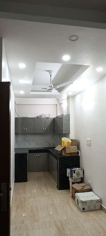 1.5 BHK Independent House For Rent in RWA Apartments Sector 45 Sector 45 Noida 7198074
