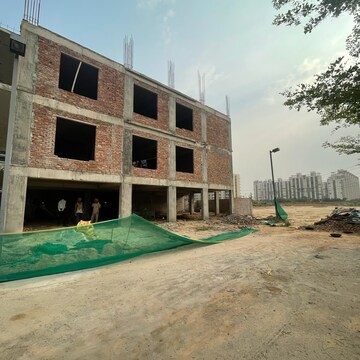  Plot – Exterior View View at BPTP Amstoria Plot, Sector 102 - for Sale