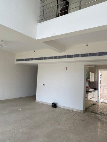 Building Lobby in 4 BHK Apartment at BPTP Mansions, Sector 66 – for Sale