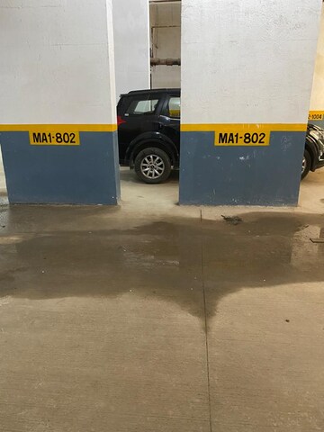 Parking in 4 BHK Apartment at BPTP Mansions, Sector 66 – for Sale