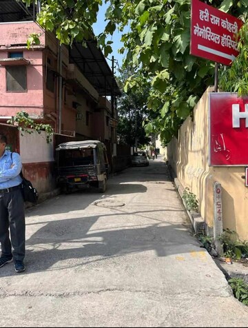  Plot – Exterior View View at Subhash Road - for Sale