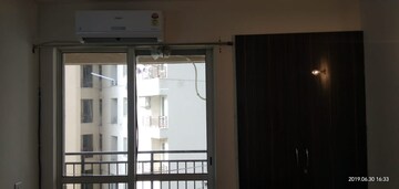 Room in 2 BHK Apartment at Jaypee Greens Kosmos, Sector 134 – for Sale