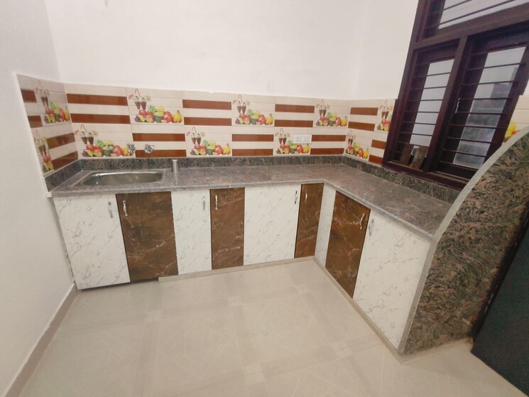 Kitchen, vasundhara colony 3 Bedroom 86 Sq.Yd. Independent House In Vasundhara Colony Meerut 7198334