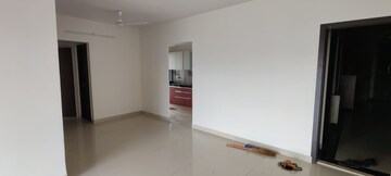 Room in 2 BHK Apartment at Utopia Garden Grove Mall, Borivali West – for Sale