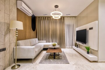 Living Room in 3.5 BHK Apartment at Shroff Aureta, Koregaon Park Annexe – for Sale