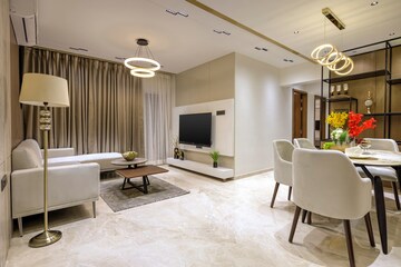 Living Room in 3.5 BHK Apartment at Shroff Aureta, Koregaon Park Annexe – for Sale