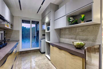 Kitchen in 3.5 BHK Apartment at Shroff Aureta, Koregaon Park Annexe – for Sale