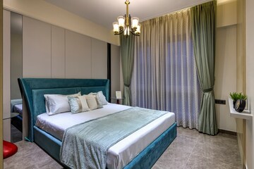 Bedroom in 3.5 BHK Apartment at Shroff Aureta, Koregaon Park Annexe – for Sale