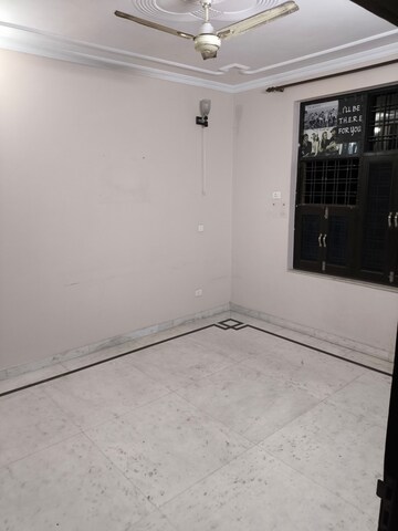 Room in 2 BHK Builder Floor at Ardee City, Sector 52 – for Sale