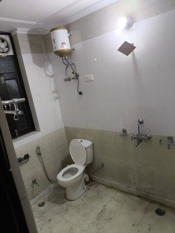 Bathroom in 2 BHK Builder Floor at Ardee City, Sector 52 – for Sale