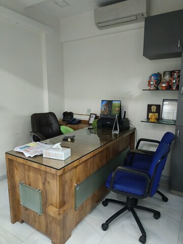 Team Area in  Office Space at Lodha Supremus, Wagle Industrial Estate – for Sale