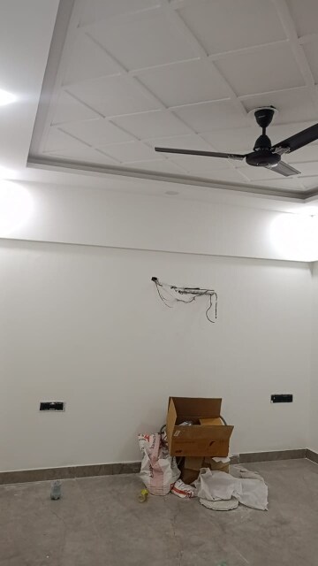 Room in 2 BHK Apartment at Dwarka – for Sale