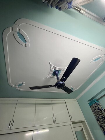 Furnished Amenities in 3 BHK Builder Floor at Sector 85 – for Sale