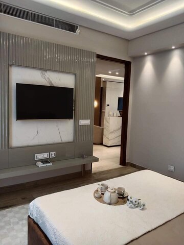 Furnished Amenities in 3.5 BHK Apartment at Paras Irene, Sector 70a – for Sale