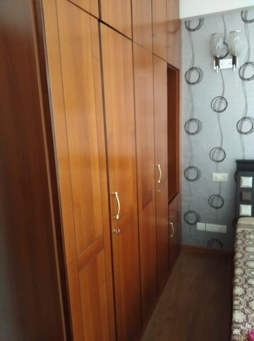 Furnished Amenities in 3 BHK Apartment at Sweta Central Park II, Sector 48 – for Sale