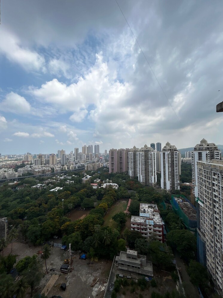Exterior View, shapoorji-pallonji-sarova-complex 2 Bedroom 600 Sq.Ft. Apartment In Kandivali East Mumbai 7200587