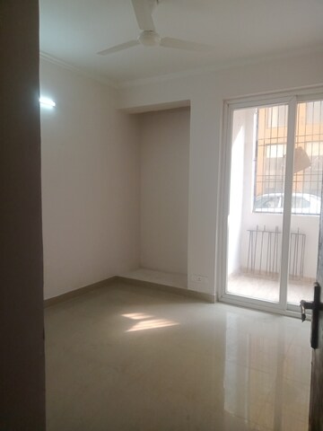 Room in 2 BHK Apartment at Amrapali Leisure Valley – for Sale