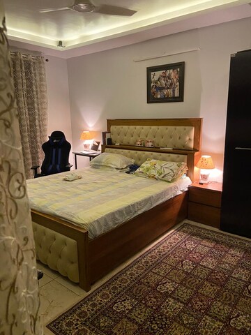 Bedroom in 2 BHK Apartment at RWA Jalvayu Vihar, Sector 25 – for Sale