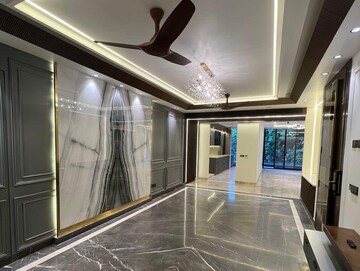 Building Lobby in 3.5 BHK Apartment at Paras Irene, Sector 70a – for Sale