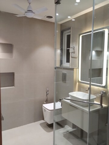 Bathroom in 3 BHK Builder Floor at Sector 27 – for Sale