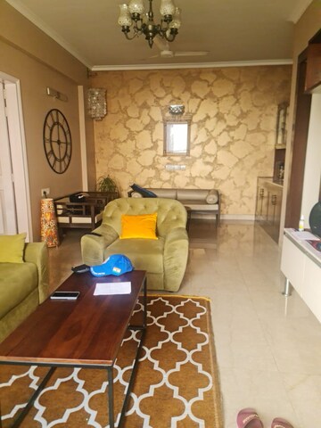 Master Bedroom in 3 BHK Apartment at Jaypee Greens Pavilion Court, Sector 128 – for Sale