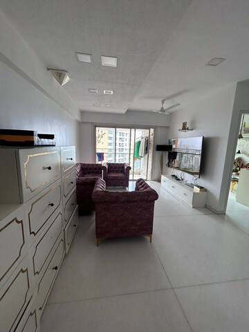 3 BHK Apartment For Sale in DB Orchid Woods, Goregaon East