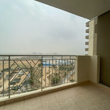 Room in 3 BHK Apartment at Pareena Coban Residences, Sector 99a – for Sale