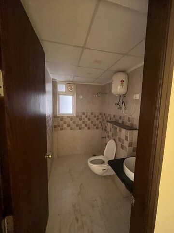 Bathroom in 2.5 BHK Apartment at Kothrud – for Sale
