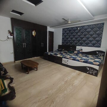 Bedroom in 6+ BHK Villa at Sector 50 – for Sale