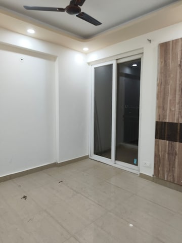 Room in 3 BHK Apartment at NCR Monarch, Sector 1 Greater Noida – for Sale