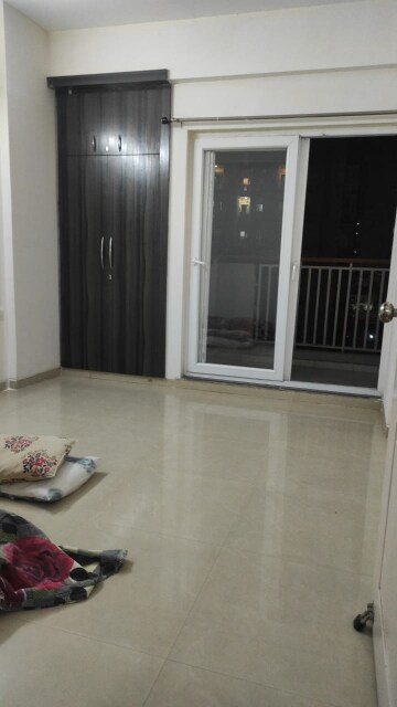 Bathroom in 2.5 BHK Apartment at Paras Tierea, Sector 137 – for Sale