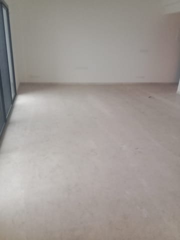 Room in 3 BHK Apartment at Ansal Highland Park, Sector 103 – for Sale