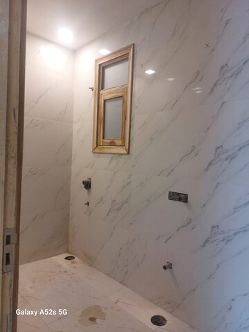 Attached Bathroom in 3 BHK Builder Floor at Sector 37 – for Sale
