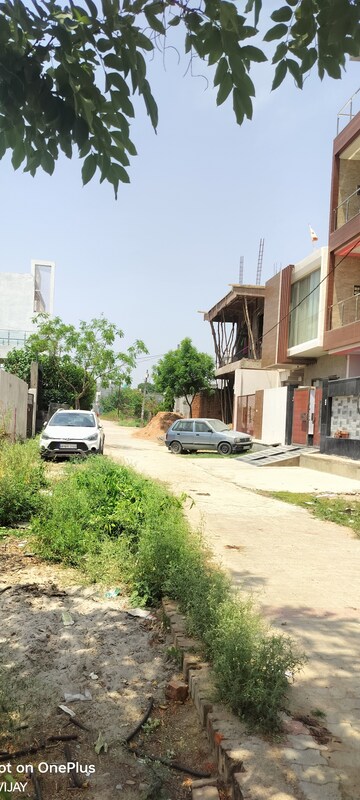  Plot – Exterior View View at Kamta - for Sale