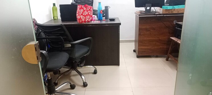 undefined, rustomjee-eaze-zone-mall Commercial Office Space 174 Sq.Ft. In Malad West Mumbai 7208244