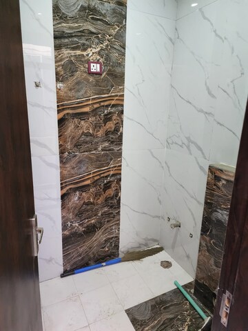 Bathroom in 2 BHK Independent House at Deva Road – for Sale