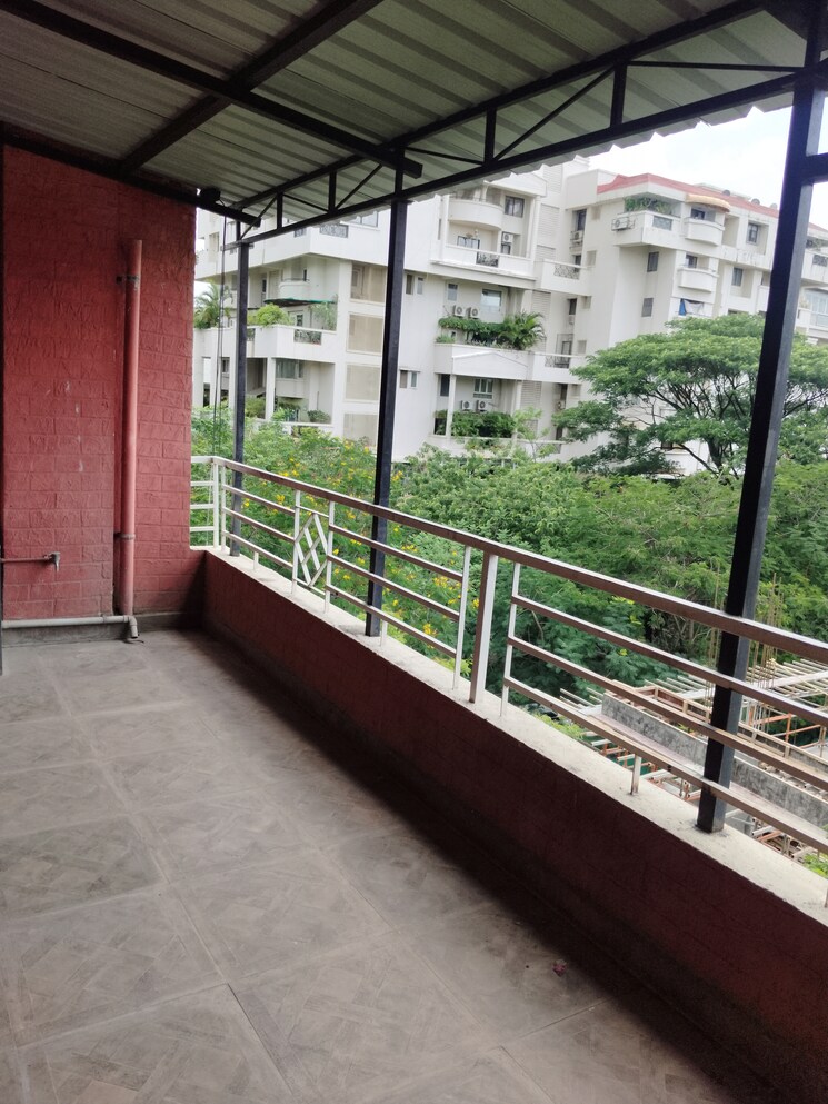 Balcony, gaikwad-avenue 3 Bedroom 1500 Sq.Ft. Apartment In Aundh Pune 7208599