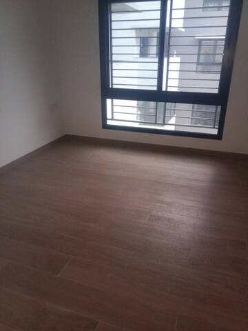 Room in 3 BHK Apartment at Adani M2K Oyster Grande, Sector 102 – for Sale
