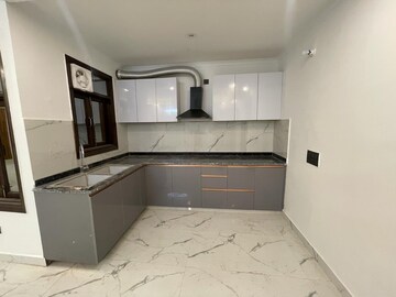 3 BHK Builder Floor For Sale in Saket