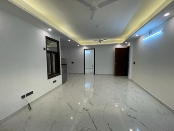 Room in 3 BHK Builder Floor at Saket – for Sale